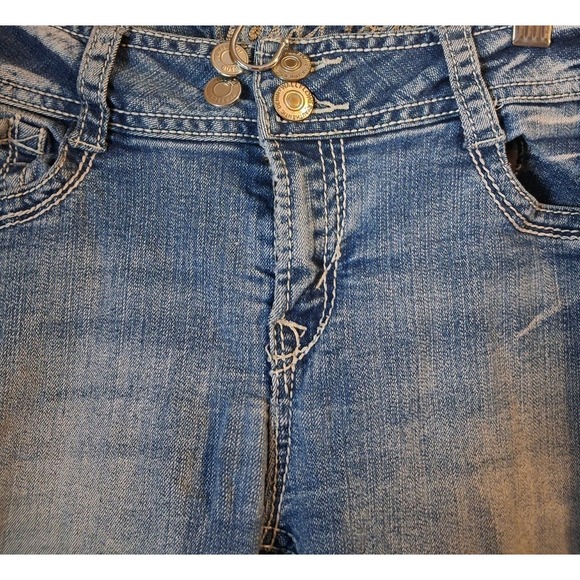 Wallflower Light Wash Jeans Size 7 Boot Cut Faded - Picture 3 of 10